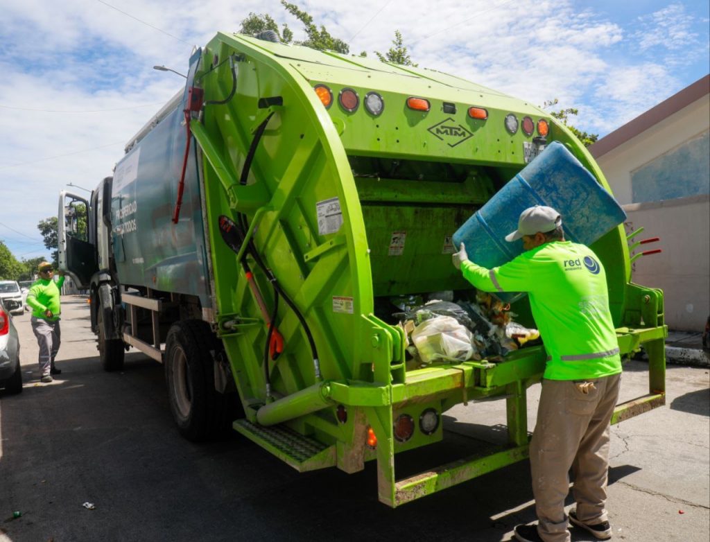 Estefanía Mercado enfrenta el reto de la basura en Solidaridad
