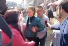 Claudia Sheinbaum sufre acoso durante recorrido